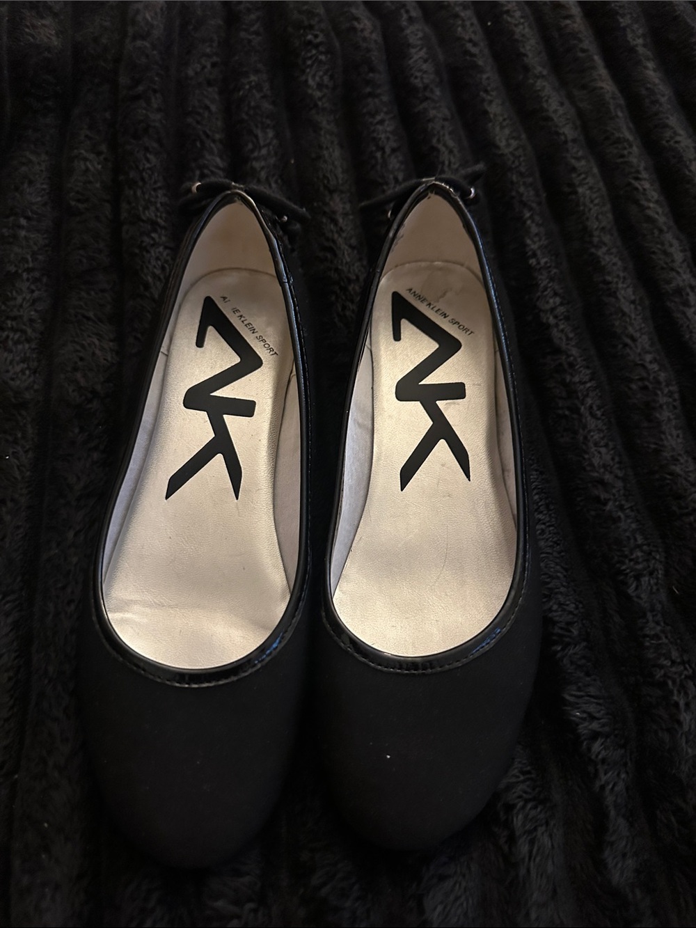 Anne Klein Black Slip-On Ballet Flats with Bow
